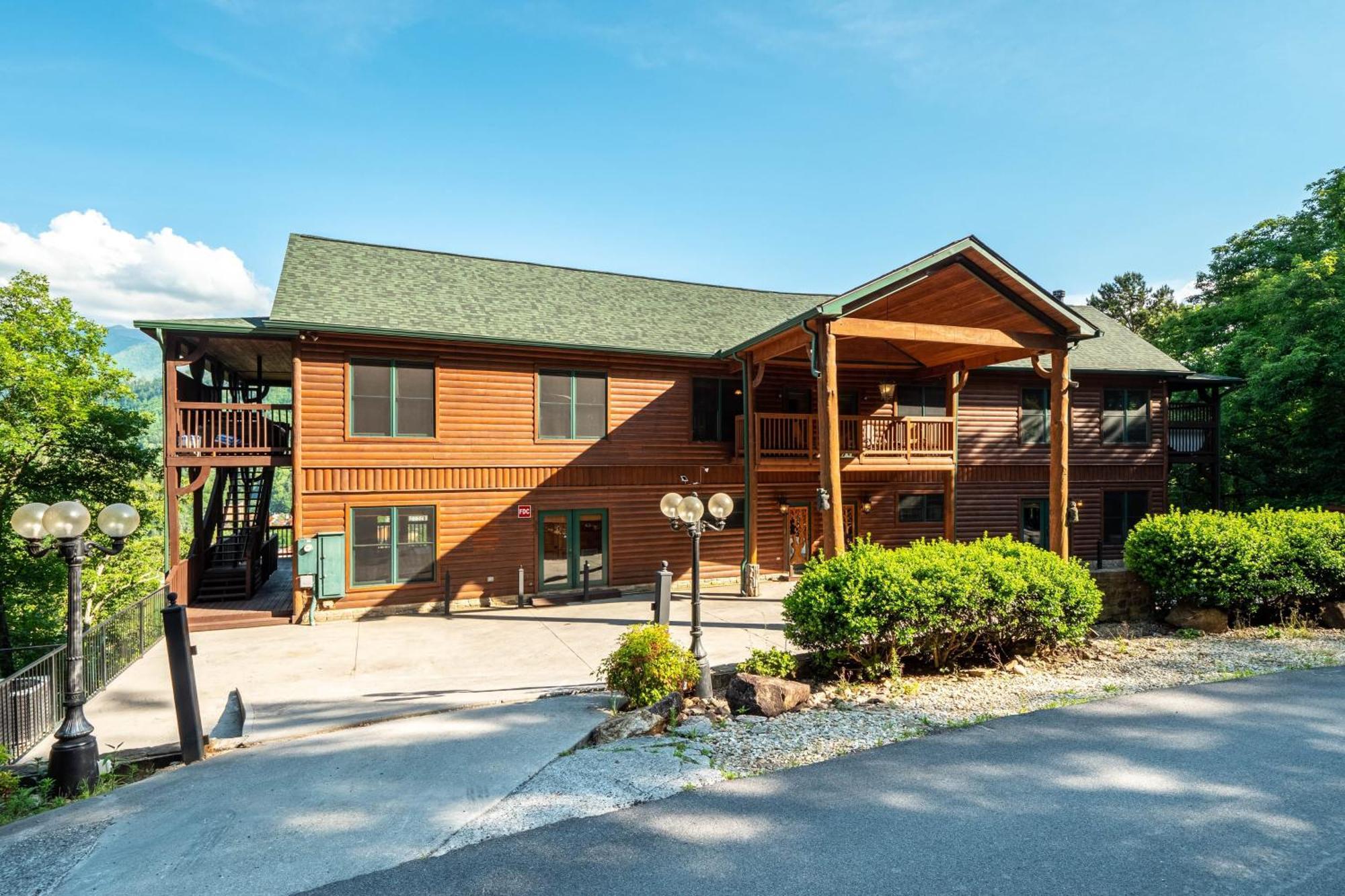 Hickory Ridge By Avantstay Incredible Private Elevated Cabin Sleeps 20 Gatlinburg Zewnętrze zdjęcie