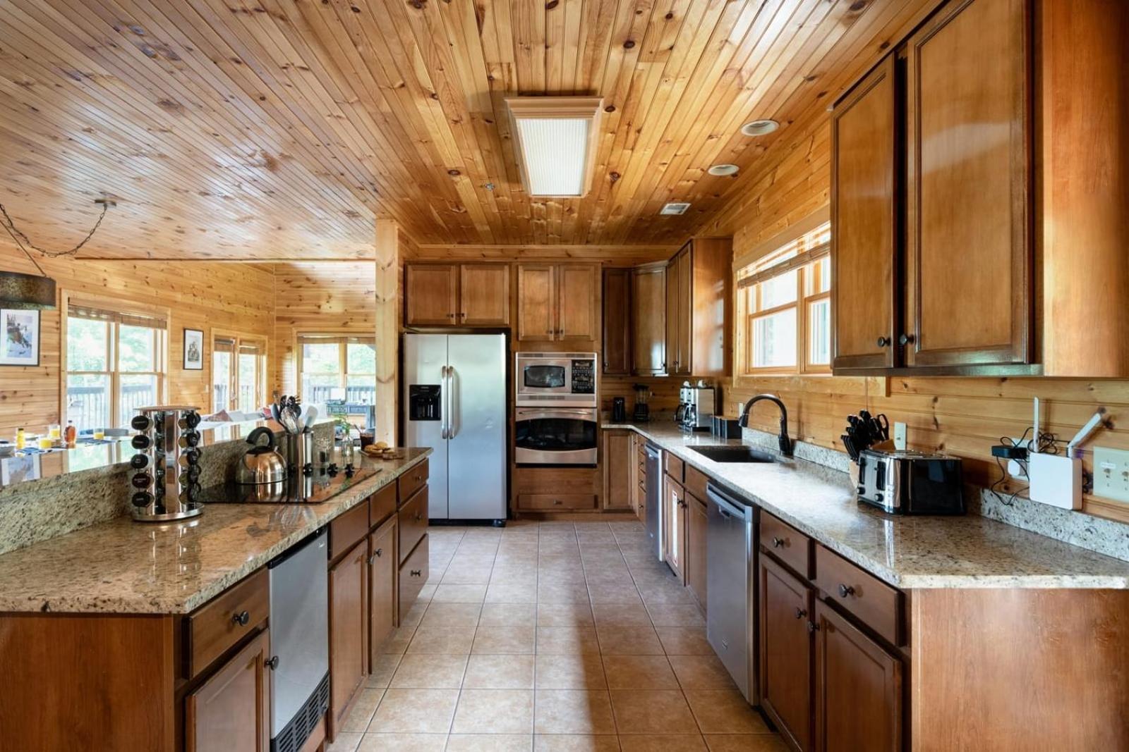 Hickory Ridge By Avantstay Incredible Private Elevated Cabin Sleeps 20 Gatlinburg Zewnętrze zdjęcie