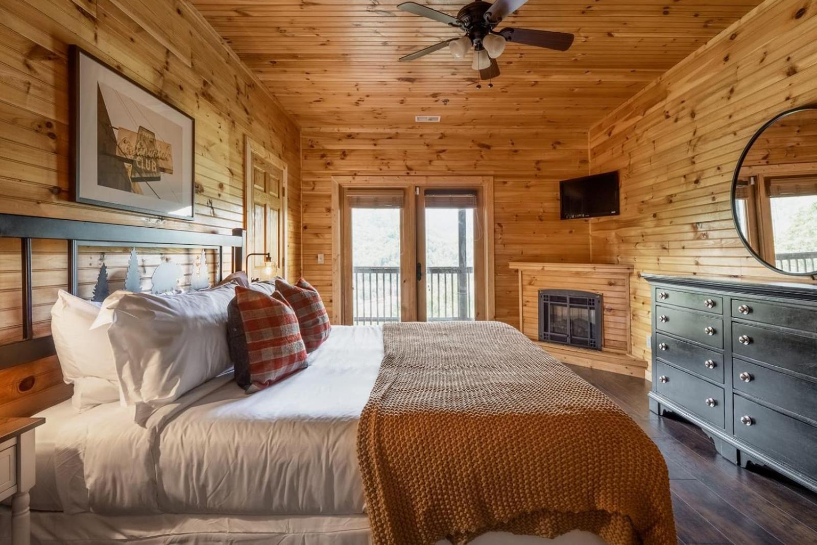 Hickory Ridge By Avantstay Incredible Private Elevated Cabin Sleeps 20 Gatlinburg Zewnętrze zdjęcie